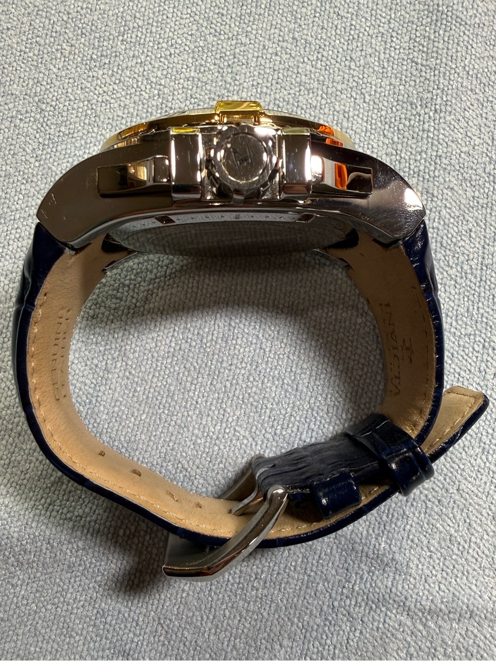 Invicta Excursion 28529 - Picture 4 of 13
